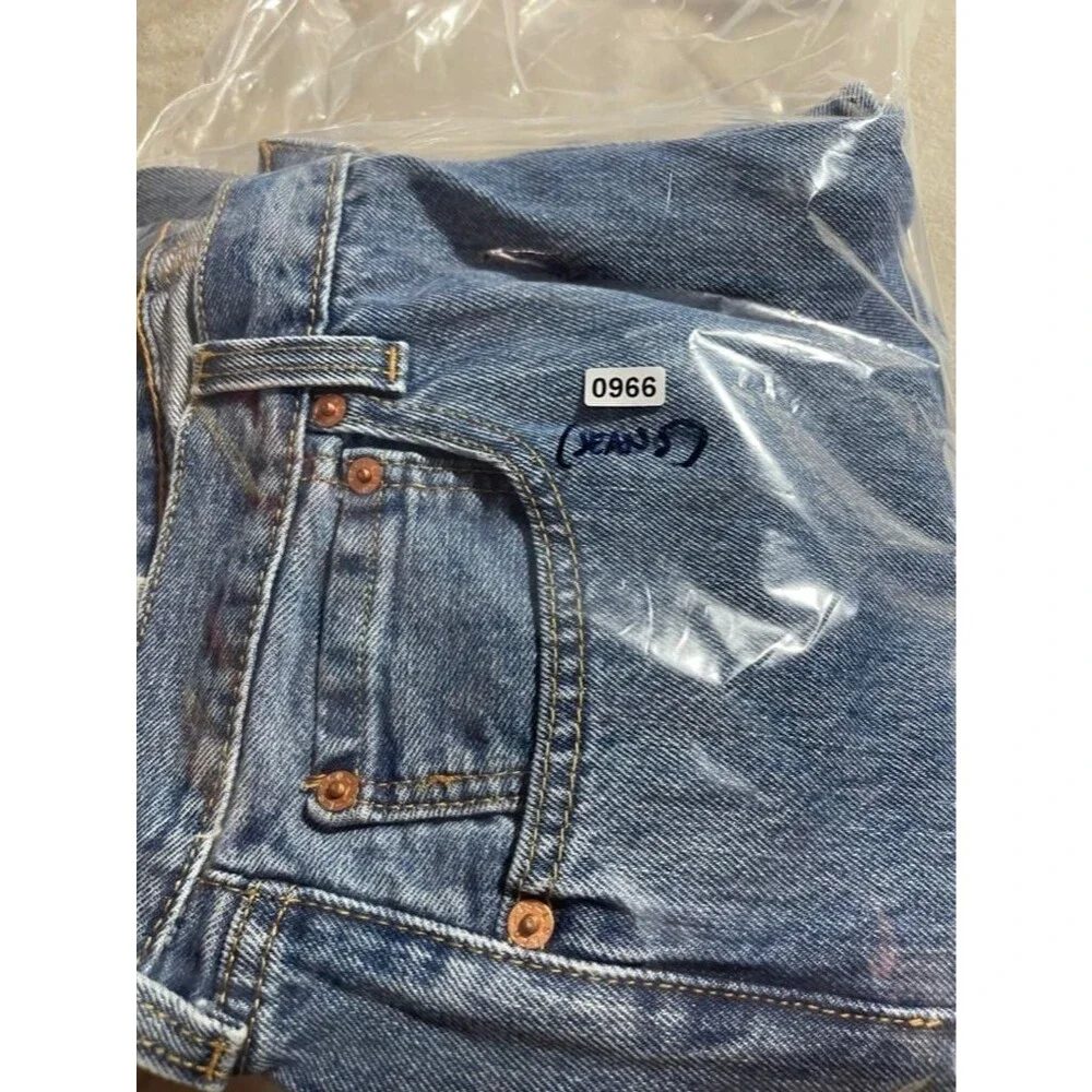 Levi's 501 Button Fly Jeans Men Size 36x36 Straight Denim Irregular